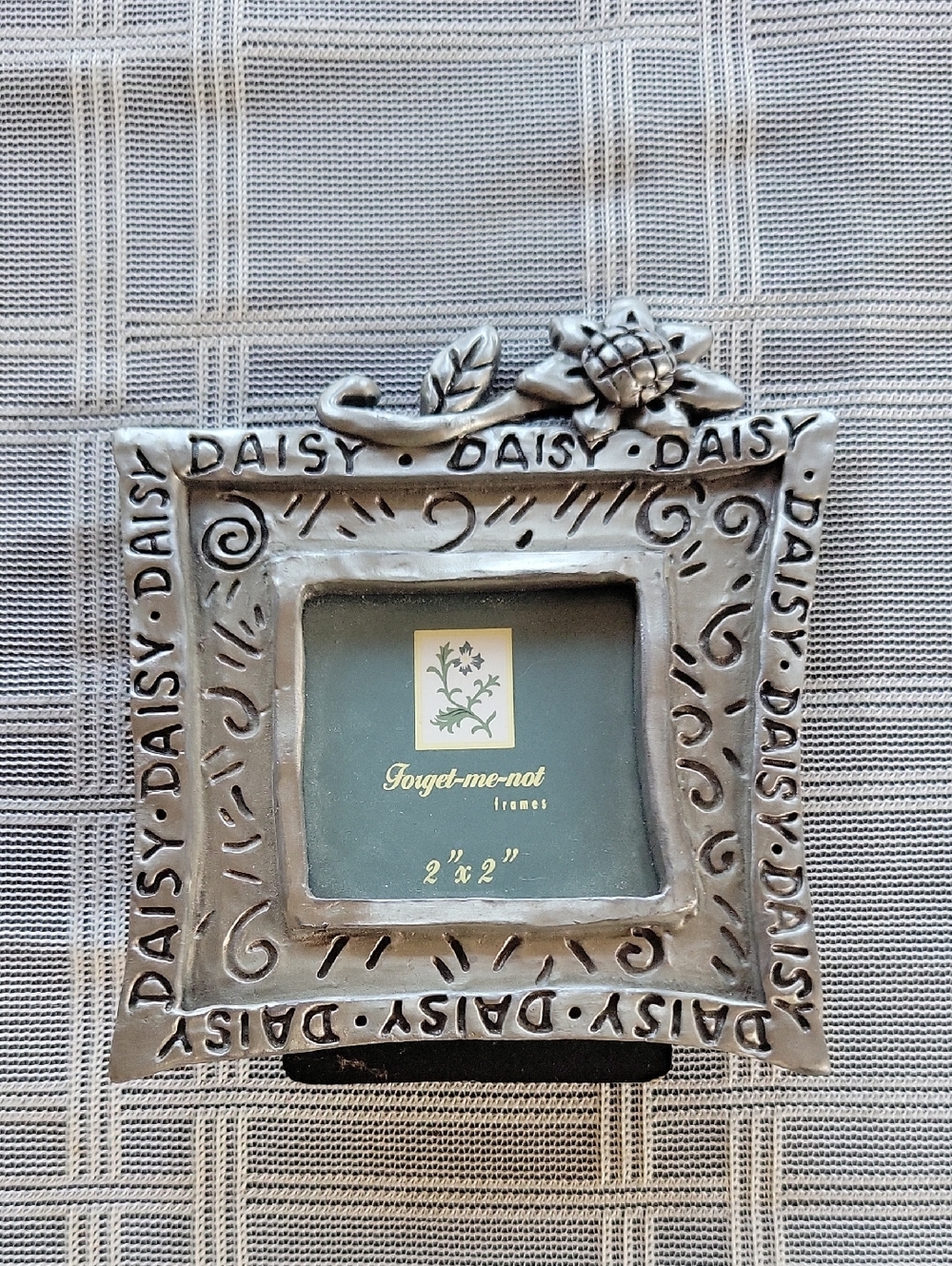 Daisy Metal Small Frame